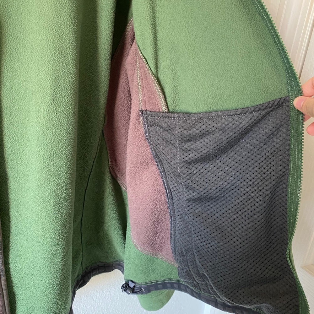 The North Face Green Fleece Zip Up Jacket - Picture 11 of 12